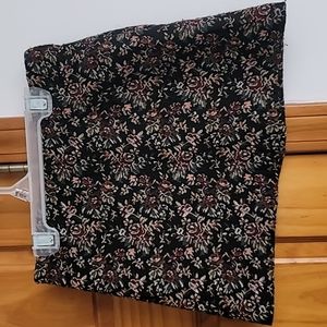 Zara skirt flower patterned size 7